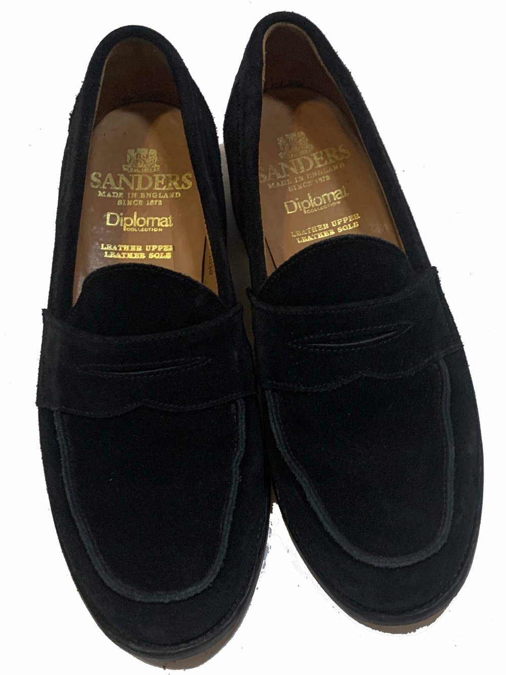 8.5 / Sanders Men’s Black Suede Penny Loafers